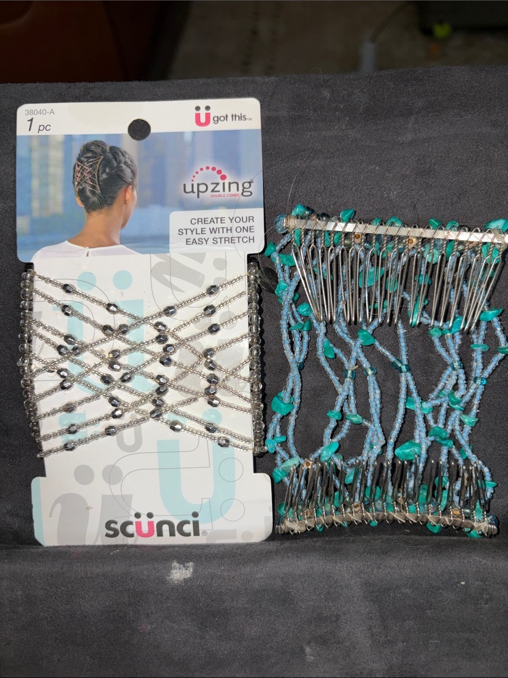 scunci Black Hair Comb Clip Set